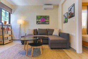 Modern near the sea-Sunset View Apartments